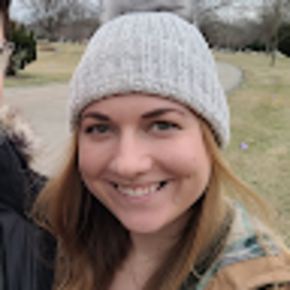 Meet your Posher, Alyssa